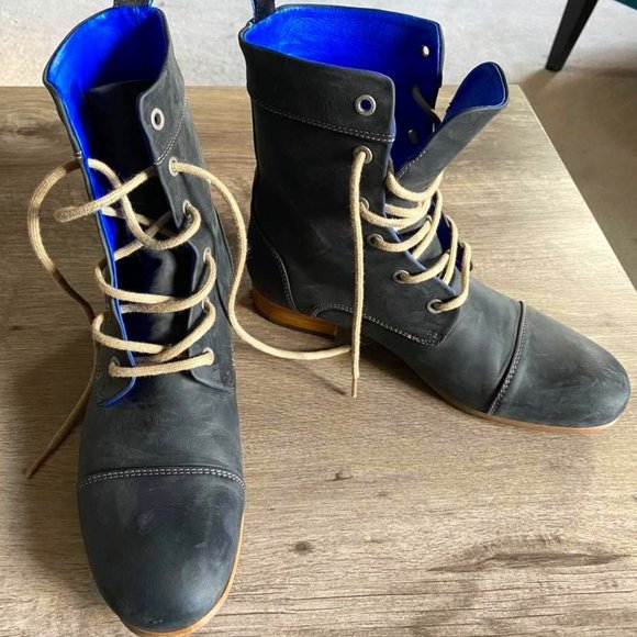 fluevog bbc radio boot